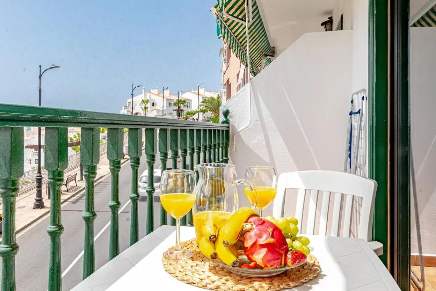 Ocean Wave Apt By Dream Homes Tenerife Puerto de Santiago  Puerto de Santiago (Tenerife)